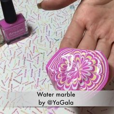 “How to water marble design Instruction: 1) Leave your marble design in the cup for 15-20mins 2) Then carefully take it out from the cup 3) Cut out 4)…” Nails Design Marble, Nail Art Summer Beach, Rose Nail Art, Water Marble, Nail Art Techniques, Glamour Nails, White Nail Designs, Ideas Nails, Trendy Nail Design