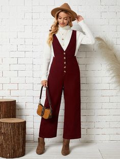 Sewing Corduroy, How To Style Culottes, Stockings Outfit, Trendy Fashion Women, Pink Ribbon, Winter Women, Fashion Clothes Women