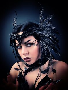 Dark Fairy Tiara Unisex Bird Tiara, Black Swan Crown, Bird Headdress, Swan Crown, Tiara Black, Halloween Crown, Gothic Party, Feather Crown, Fall Style Guide