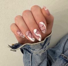 Subtle Nails, Casual Nails, Long Acrylic Nails Coffin, Almond Acrylic Nails, Nails Black, Minimalist Nails