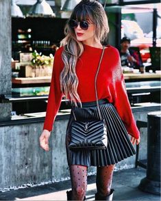 Red Cropped Sweater Outfit, Cropped Sweater Outfit, Sleeve Crop Sweater, Older Women Fashion, Crop Sweater, Red Sweater, Cute Fall Outfits, Sweaters And Jeans, Casual Fall Outfits