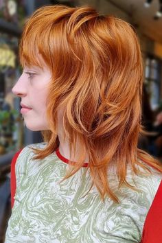 Wolf Cut Is a Recent Style That Only Daring Ladies Choose to Sport ★ Shoulder-Length Wolf Cut Haircuts Wolfcut, Wolf Cut Hairstyle, Hair Aesthetics, Copper Red Hair, Hair Inspired, Red Blonde, Haircut Inspo, Red Blonde Hair