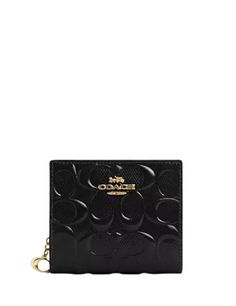 MeasurementsLength: 4.25"Height: 3.5"Width: 1.0"MaterialsSignature patent leatherFeaturesOutside zip coin pocketThree credit card slotsSnap closureFull-length bill compartmentID windowColor: BlackStyle NumberCV415 Luxury Coach Evening Wallet On Chain, Luxury Coach Wallets For Formal Occasions, Baby Bag Backpack, Snap Wallet, 2025 Vision, Crossbody Tote Bag, Coach Wallet, Pretty Bags, Crossbody Tote