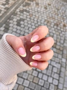 lemon nails 🍋 Lemon French Tip Nails, Limoncello Nails, Lemon Yellow Nails, Pink Lemonade Nails, Lemon Nails, Nails Yellow, Almond Nail, Round Nails