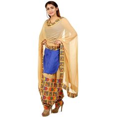 Party wear Punjabi Patiala salwar Dupatta Set Includes: 2 Piece (Salwar & Dupatta)Delivery Time: Ready to ship Product Detail:Fabric: Cotton SilkPattern: Phulkari EmbroideryDupatta: Phulkari work, chiffon fabric, size 2.25 meterBottom: Phulkari work patiala salwar with drawstring closureWash Care: Soft WashNote: Slight variation in color is possible Heavy Patiala Salwar, Black Patiala Suit With Phulkari, Patiala Suit With Phulkari Dupatta, Suit Patiala Shahi, Patiyala Shalwar, Lucknowi Kurta, Phulkari Dupatta, Patiala Suit, Dupatta Set