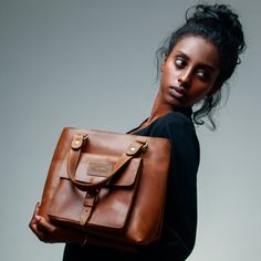 ALMI PURSE: Dark Brown - SKADMAS Brown Nature, Brown Note, Brown Leather Handbags, Dark Brown Color, Colored Leather, Ethiopia, Leather Handbag, Brown Color, Leather Purses