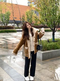 Korea Trip, Europe Travel Outfits, Korean Winter, Korean Photo, Korean Fashion Winter, Trip Outfits, Style Inspiration Winter