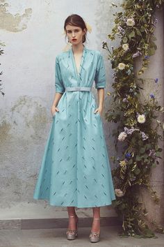 The complete Luisa Beccaria Resort 2018 fashion show now on Vogue Runway. Fashion Show Inspiration, Fashion Vogue, Fashion Mode, Elie Saab, Womens Maxi Dresses