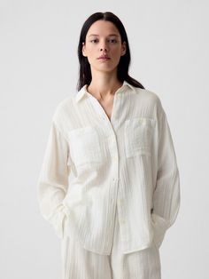 Soft crinkle gauze over Cotton Gauze Shirt, White Cut Out Dress, White Flowy Dress, Crinkle Cotton, Simple Summer Outfits, White Linen Shirt, Women Shirt Top, Big Shirt, Warm Weather Outfits