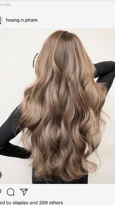 Tiramisu Hair Color, Sandy Brown Hair Balayage, Really Light Brown Hair, Cold Light Brown Hair, Light Beige Brown Hair, Milky Brown Hair, Beige Brown Hair, Curly Balayage, Blonde Light Brown Hair