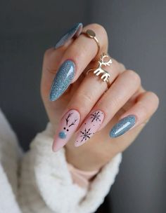 gray christmas winter nail idea inspo Xmas Nail Designs, Christmas Nails Easy