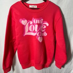 Wound Up Sweatshirt , Shades Of Pink Size M(7-9)Junior Very Soft Inside (Nwt) B8 Under Armour Sweatshirts, Girl Sweat, Distressed Sweatshirt, People Shopping, Purple Sweater, Shades Of Pink, Girl Sweatshirts, Pink Fashion, Sweatshirt Shirt