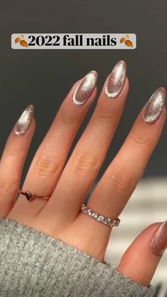 Cat Eye Inspo Nails, Champagne Velvet Nails, Taupe Cat Eye Nails, Tan Sparkle Nails, Summer Cateye Nails, Cat Eye Colors Nails, Tan Cat Eye Nails, Cat Eye Wedding Nails, Fall Velvet Nails