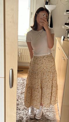 Modest Christian Clothing, School Outfit Ideas, Modesty Outfits, Cute Modest Outfits, Outfits Modest, Modest Summer Outfits, Elegante Casual, Outfits Spring, Church Outfits