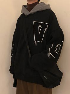 Machine wash and hang dry for optimal quality.Sizes usually run smaller than USA sizing, we recommend to size up once for correct sizing. Contact us for additional concerns. Dark Clothes Men, Hoodies Aesthetic Men, Mha Shifting, Outfits Dr, Retro Hoodies, Hooded Sweater Coat, Japan Streetwear, Letter Hoodie, Coat For Men