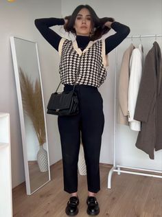 Semi Formal Winter Outfits For Women, Semi Formal Outfits For Women Winter, Outfit Formal Invierno Mujer, Jeans Outfit Aesthetic, Fashion Outfits Fall, Casual Outfits Ideas, Winter Outfits Casual, Smart Casual Women Outfits