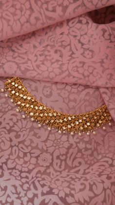 Polki Diamond Jewellery, Diamond Neckalce, Reversible Jewelry, Indian Bridal Jewelry Sets, Handmade Gold Jewellery, Pearl Necklace Designs, Antique Bridal Jewelry