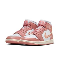 Logo Wings, 70s Converse, Nike X Travis Scott, Low Air Jordan 1, Air Jordan 1 Mid Se, Nike Air Jordan 1 Mid, Womens Air Jordans, Nike Dunk High, Metallic Copper