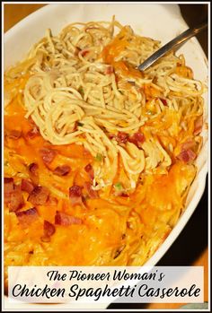 the dinner woman's chicken spaghetti casserole is ready to be eaten and eaten