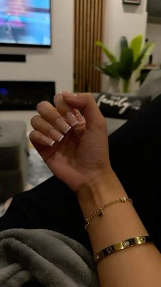 @AngieDiors Arab Nails, Nails Snap, Nails Snapchat, Nail Snap, Natural Gel Nails, Henna Inspired Tattoos, Acrylic Toes, Bling Acrylic Nails, Pink Girly Things