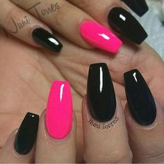 Grandma Nails, Pink Black Nails, Unghie Sfumate, Wedding Nails Glitter, Black Acrylic Nails, Valentine Nails, Nails Glitter, Black Nail Designs, Glitter Acrylic