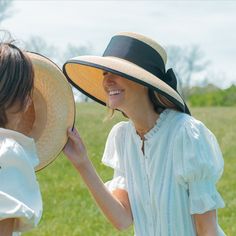 The Wauwinet hat is the epitome of New England elegance. An updated take on our signature style, these bound edge hats are finished with either white or black grosgrain around the brim. Featuring a tall crown and a downturned brim, this dramatic hat is sure to turn heads. Material Our thin leghorn straw is hand-braided and then lock-stitched and blocked into shape. This is our stiffest straw. Bound Edge An optional white or black grosgrain bound edge is sure to make this style pop. Trim Ships wi Tall Crown, Hat Box, Terry Cloth, Straw Hat, Grosgrain Ribbon, Signature Style, Panama Hat, New England, Straw