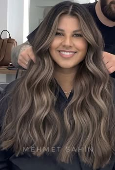 Ashy Brown Money Piece, Natural Brown Hair With Dimension, Subtle Ash Balayage On Dark Hair, Highlights For Cool Toned Skin, Smokey Beige Balayage, Balayage Green Eyes, Cold Balayage Brunette, Cool Tone Brown Balayage