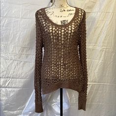 Knitted Brown Long Sleeve Blouse Brand : Lucky Brand In Perfect Condition Delicate Material Any Questions Please Ask Size : Xl Knitted Blouse, Brown Long Sleeve, Lucky Brand, Sleeve Blouse, Top Blouse, Long Sleeve Blouse, Blouses, Womens Tops, Long Sleeve