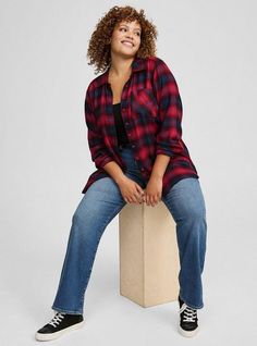 FIT Model is 5'10. 5” wearing size 1. Measures 34” from shoulder. MATERIALS + CARE Softest Flannel woven fabric: The drapey, well-loved feel of vintage flannel with a brushed, cozy touch. 85% rayon, 15% acrylic. . Machine wash cold. Tumble dry low. Imported. . DETAILS Collared neckline. 3/4 sleeves. Button up. . The best plus size women's lizzie softest flannel tunic tops in morgan plaid jester red made of acrylic. Torrid is your destination for cozy fall and winter clothes to keep you warm and comfortable. Flannel Tunic, Boyfriend Cardigan, Vintage Flannel, Plaid Tunic, Plus Size Bra, Feel Pretty, Matches Fashion, Winter Clothes, Jersey Tee