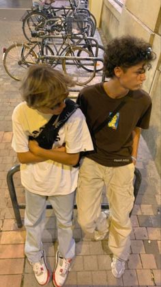 Street Style Guys Streetwear, Guys Skater Style, Skater Clothes Guy, Fits For Guys Summer, Ig Inspo Pics Guys, Outfits Guys Aesthetic, Summer Skater Fits, Men’s Skater Style, Skater Boy Summer Outfits