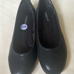 London Fog | Shoes | London Fog Collection Ladies Black Close Shoes Size 85 Wide | Poshmark Close Shoes, Ballerina Style, London Fog, Ballerina Flats, Loafer Flats, Fashion Shoes, Loafers, Faux Leather, London