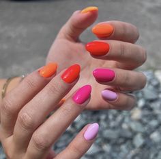 August Nail Colors, Short Nail Ideas, White Gel Nails, August Nails, Blue Gel, Gel Nail Colors, Gradient Nails, Short Nail, Dipped Nails