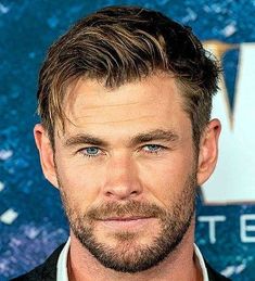 Discover 20 Short Haircuts for Men That Will Turn Heads Everywhere! From stylish short hairstyles for men to sharp mens haircuts straight hair, this collection has it all. Explore mens wavy haircuts and find the perfect look for your wavy hair. Whether you prefer mens medium length hairstyles or trendy mens hairstyles medium, you\'ll find inspiration here. Don’t forget about mens hairstyles thick hair that add volume and flair. Get ready to elevate your style game and make a statement! Mens 50s Hairstyles, Ivy League Haircut