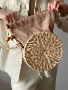 Handwoven Round Rattan Straw Crossbody Bags for Women Rattan Bag, Wicker Bags, Round Bag, Straw Bags, Boho Bags, Woven Bag, Beach Bag, Straw, Crossbody Bag