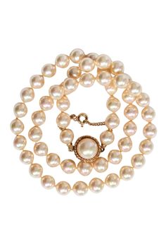 This classic single strand necklace by Majorica is the chicest way to capture a timeless beauty. With an ivory pearl strand and a gold plated closure, you'll be exuding elegance with every wear. Shine like a pearl in other people's eyes! Made in Spain Silver gold plated closure 7mm pearls Comes with box Classic Yellow Gold Necklace With Gold Clasp, Classic Gold Single Strand Pearl Necklace, Classic Gold Pearl Necklace With Round Beads, Gold Pearl Necklace With Round Beads For Formal Occasions, Classic Gold Necklace With Gold Clasp, Classic Yellow Gold Pearl Necklaces, Timeless Gold Pearl Necklace With Round Beads, Formal Yellow Gold Pearl Necklace With Round Beads, Classic Yellow Gold Pearl Drop Necklace