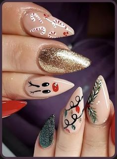 Festive almond press-on nails with glittery elk, candy cane, and string light designs. Durable and easy to apply. Perfect for holiday parties, events, or as a thoughtful seasonal gift. #BeautyTutorials#MakeupInspiration#SkincareTips#HairGoals#BeautyBloggers#MakeupLovers#NaturalBeauty#ChristmasNail Diy Christmas Nail Designs, Skull Love, Christmas Nails Diy, Scary Skull, Nagel Tips, Fake Nail, Festival Nails, Xmas Nails, Nailed It