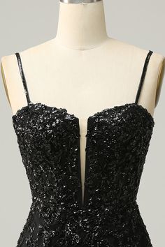 Open Back Bra, Tight Homecoming Dress, Black Sequin Shorts, Sequin Homecoming Dress, Black Spaghetti Strap, Purple Home, Evening Dresses Cocktail, Short Homecoming Dress, Sequin Shorts