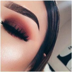 Grow Eyebrows, Eyeshadow Tips, Dark Eyeshadow, Contour Makeup, Long Lashes, Natural Makeup Looks