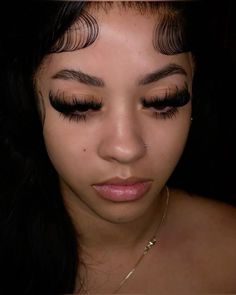 Bottom Lash Extensions, Lash Maps, Best Lash Extensions, Lashes Fake Eyelashes, Lashes Tutorial, Glitter Makeup Looks, Eyelash Tips, Big Lashes, Eyelash Extensions Styles