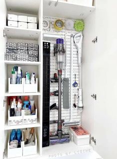 With a little creativity and some simple tools, you can transform your chaotic utility closet into a functional and stylish space. Modern Laundry Room, Cleaning Closet Organization, Organized Closet, Utility Closet, Modern Laundry, Laundry Room Wallpaper, Desain Pantry, Laundry Room Closet, Shelf Board