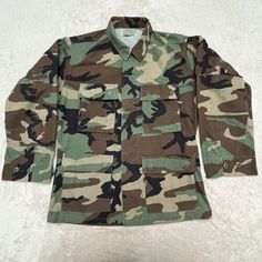 US Army Military Woodland Camo Hot Weather Combat Coat Top Size Small Short  | eBay Khaki Combat Style Long Sleeve Outerwear, Khaki Combat Style Outerwear, Uniform Style Long Sleeve Outerwear With Pockets, Green Uniform Style Outerwear For Fall, Uniform Style Outerwear With Pockets, Green Long Sleeve Uniform Outerwear, Camouflage Long Sleeve Cotton Outerwear, Camouflage Cotton Long Sleeve Outerwear, Long-sleeved Uniform Outerwear With Pockets