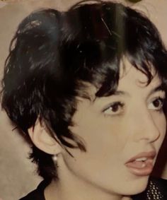 Chic Haircut Short, 30s Hairstyles Short, Betty Boop Haircut Short Hair, Shannon Sossamon Short Hair, 60s Shag Haircut Short, 20s Short Hair, 2000s Pixie Cut, Mod Pixie Haircut, Micro Bangs Pixie Cut