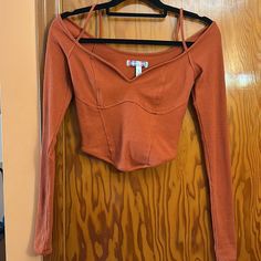 Nwot Urban Outfitters Top Orange Size Small Off Shoulder Sleeves With Straps Very Flattering Neckline I Bought A Small And Medium In This Top And Just Don’t Like The Way My Shoulders Look In Either, Black Medium Also Posted In My Closet :) Trendy Orange Crop Top For Fall, Casual Orange Crop Top For Fall, Urban Outfitters Orange Tops For Fall, Trendy Orange Tops From Urban Outfitters, Trendy Orange Urban Outfitters Top, Spring Orange Tops From Urban Outfitters, Urban Outfitters Orange Tops For Spring, Meredith And Christina, Urban Outfitters Sweatshirt