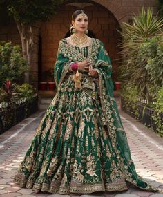 Green Bridal Lehenga, Green Lehenga Choli, Baju Kahwin, Walima Dress, Mehndi Dress, Latest Bridal Dresses, Green Lehenga, Salwar Kamiz