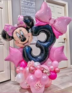 the balloon is shaped like minnie mouse