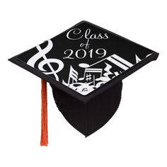 Class of 2019 Black & White Musical Symbols on a Graduation Cap Topper #graduation #graduationgift #graduationcaps #graduationparty #classof2019 #collegegraduation #zazzle #afflink Journalism Graduation, Highschool Diploma, Graduation Shadow, Shadow Box Graduation, Grad Hats, Graduation Inspiration, Musical Symbols, Musical Cards, High School Graduation Cap