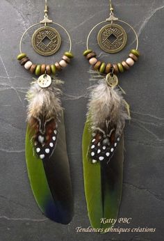 Earrings With Feathers, Wood Jewelery, Bronze Earrings, Handmade Fashion Jewelry, Earrings Inspiration, Homemade Jewelry