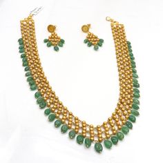 18Kt Gold Plated Emerald Necklace & Earrings Set, Emerald Statement Necklace Wedding Jewelry Set  * Material: 925 Silver With Natural Emerald With Round Ball  * Item Weight -78.45 GRAM  *  Style: Stylish traditional * Handmade item ( Necklace Jewelry ) *  QTY: - 1 piece Best Quality // Metal Purity  // Quick response Handmade Jewelry Contact us if any other questions please contact us for any other necessary information required by you. Thanks Royal Necklace, Statement Necklace Wedding, Personalised Jewellery Necklaces, Silver Ball Necklace, Gift Wrap Box, Wedding Jewelry Set, 18k Gold Necklace, Necklace Wedding, Emerald Necklace