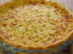 a pie sitting on top of a wooden table