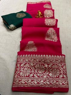 *👉price 1150 free shipping* Code-DS Super new design launch 👉👉pure rasien banrshi dola silk fabric 👉banrshi zari border 👉banrshi havey blouse Fancy Sarees With Price, Saree Pattern, Dola Silk Saree, Kalamkari Fabric, Latest Silk Sarees, Party Wear Sarees Online, Saree Wearing Styles, Floral Print Sarees